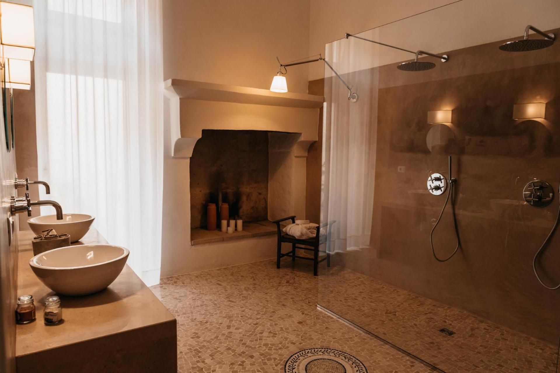 Palazzo Pati Hotell Tiggiano Exteriör bild