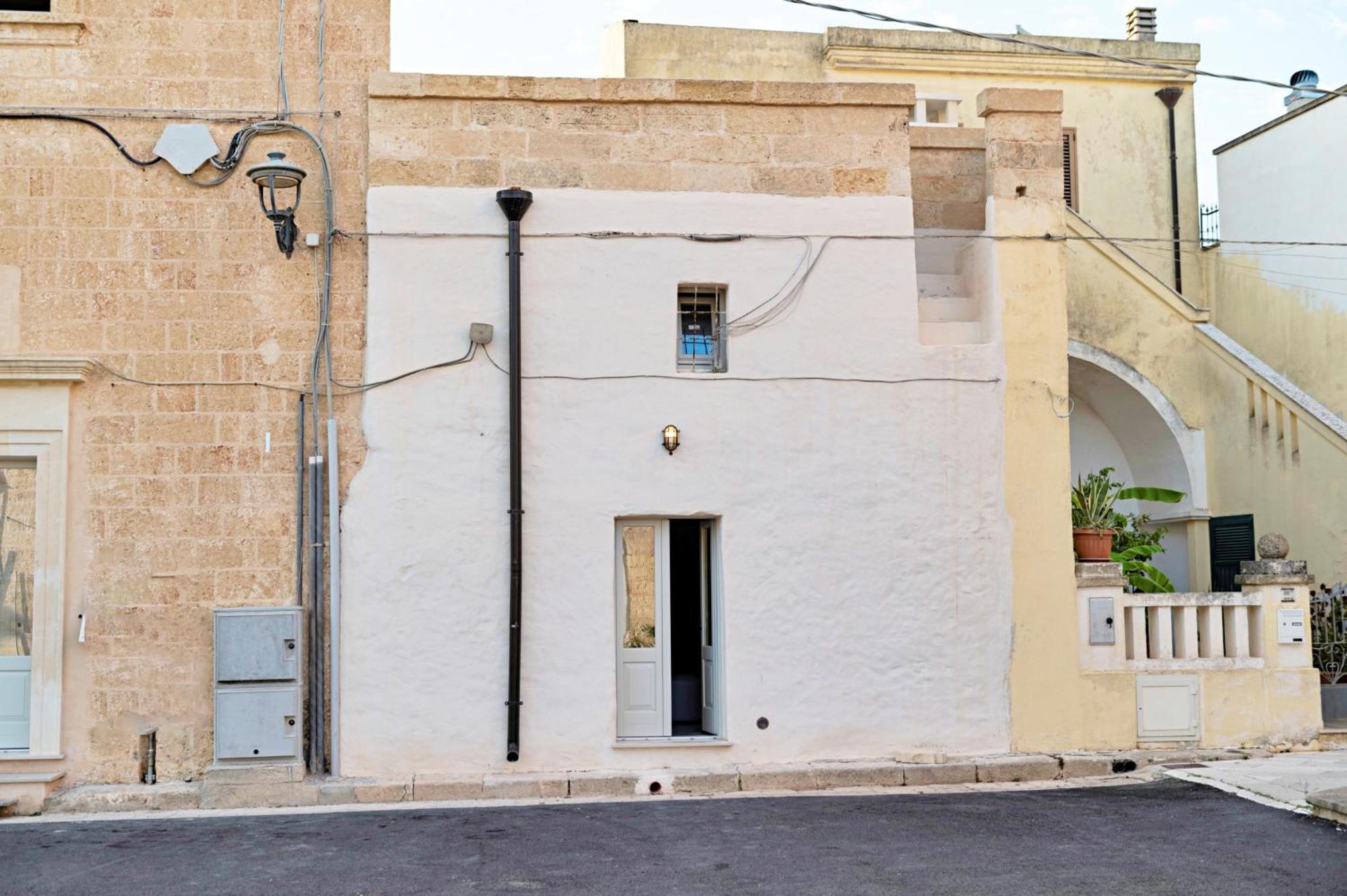Palazzo Pati Hotell Tiggiano Exteriör bild