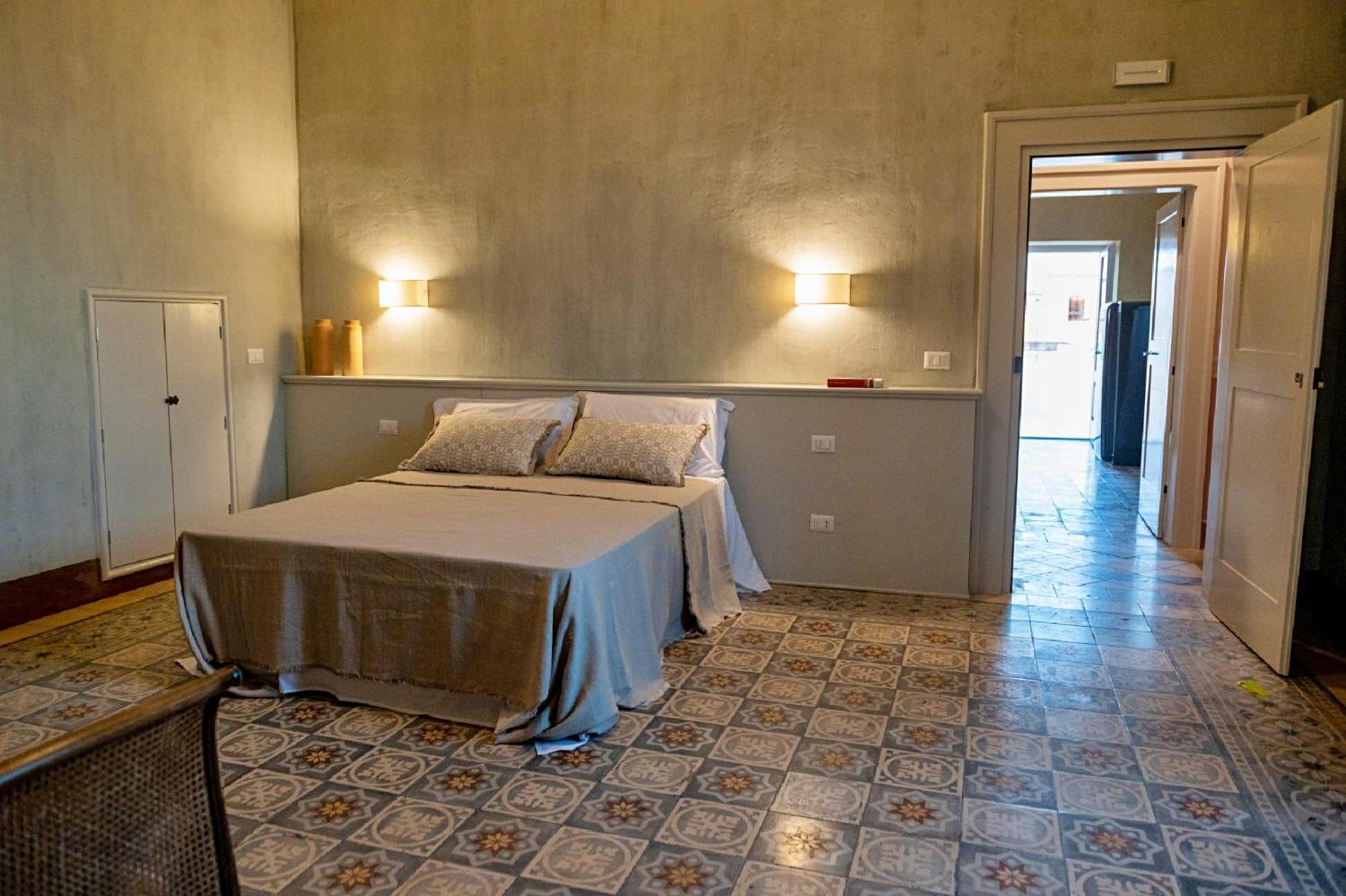 Palazzo Pati Hotell Tiggiano Exteriör bild