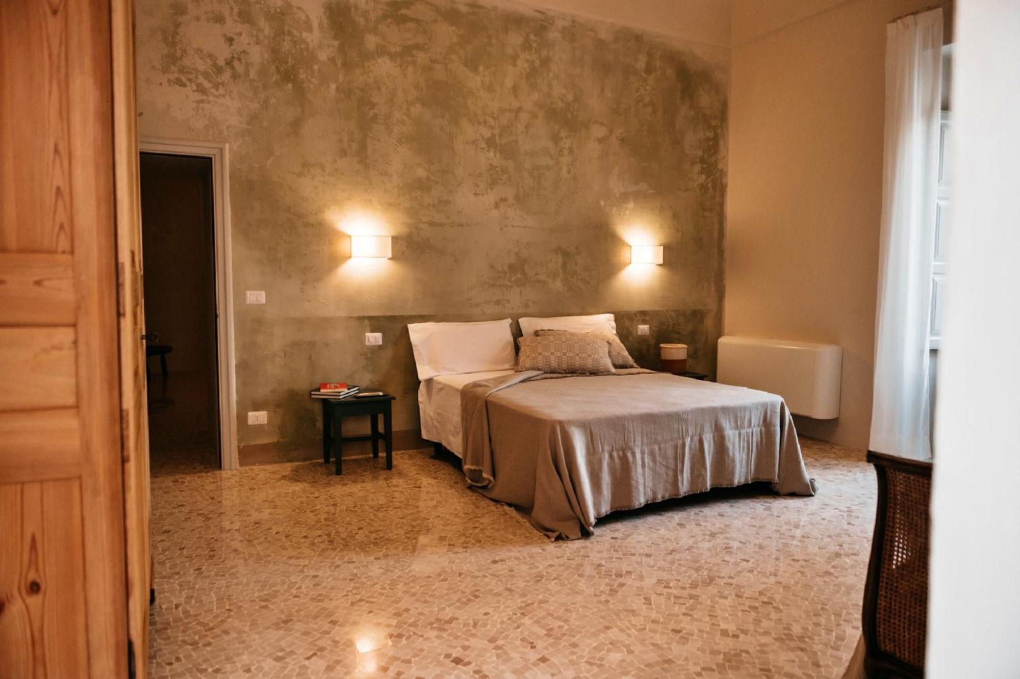 Palazzo Pati Hotell Tiggiano Exteriör bild
