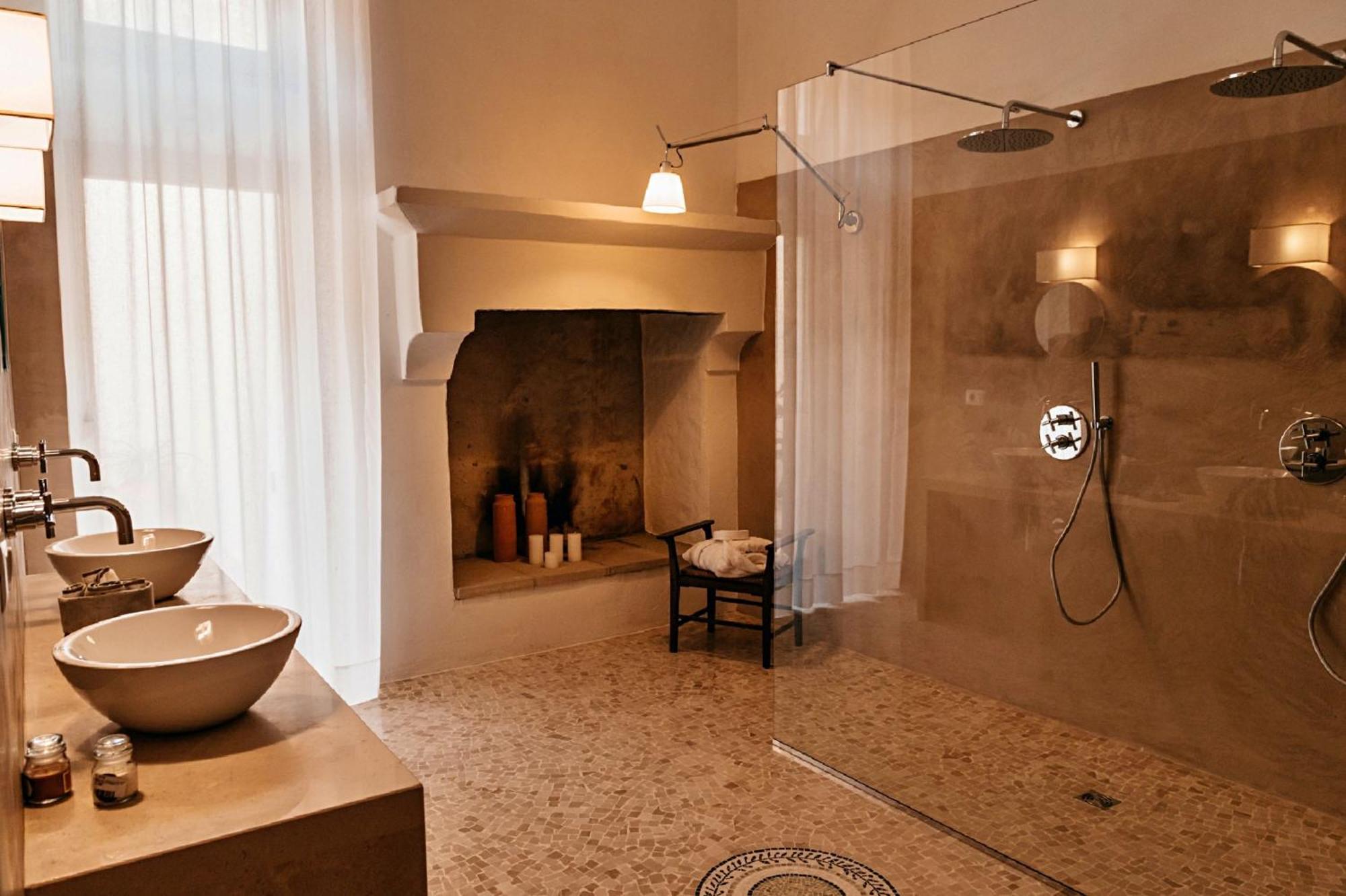 Palazzo Pati Hotell Tiggiano Exteriör bild