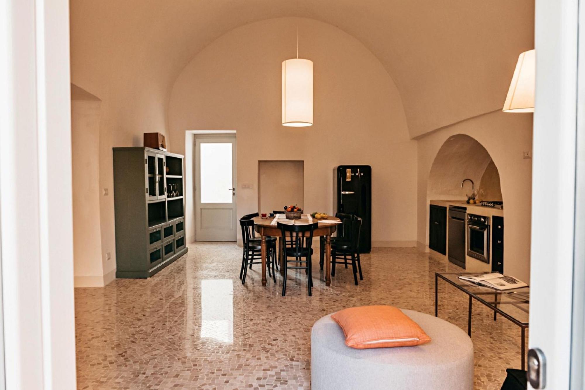 Palazzo Pati Hotell Tiggiano Exteriör bild